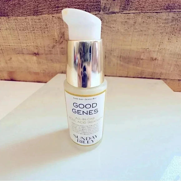 NWOB Sunday Riley Good Genes All In One AHA Lactic Acid Treatment - Picture 1 of 7